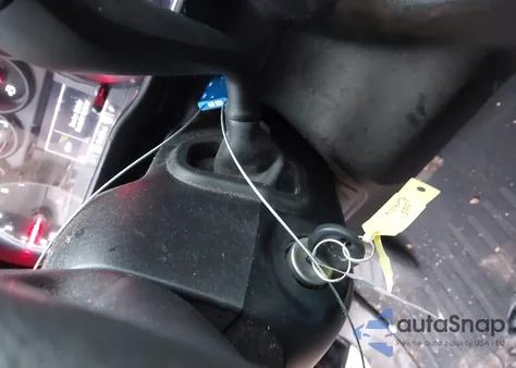 2019 Chevrolet Silverado 1500 Custom from USA, damaged, VIN 1GCRYBEHXKZ270698